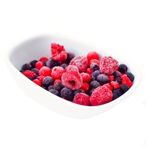 Замороженные фрукты и ягоды: способы заморозки и приготовления