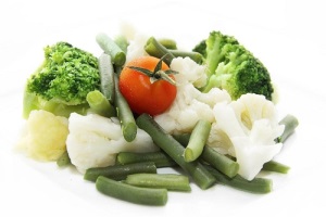 Врач: ранней весной замороженные овощи и фрукты зачастую полезнее свежих